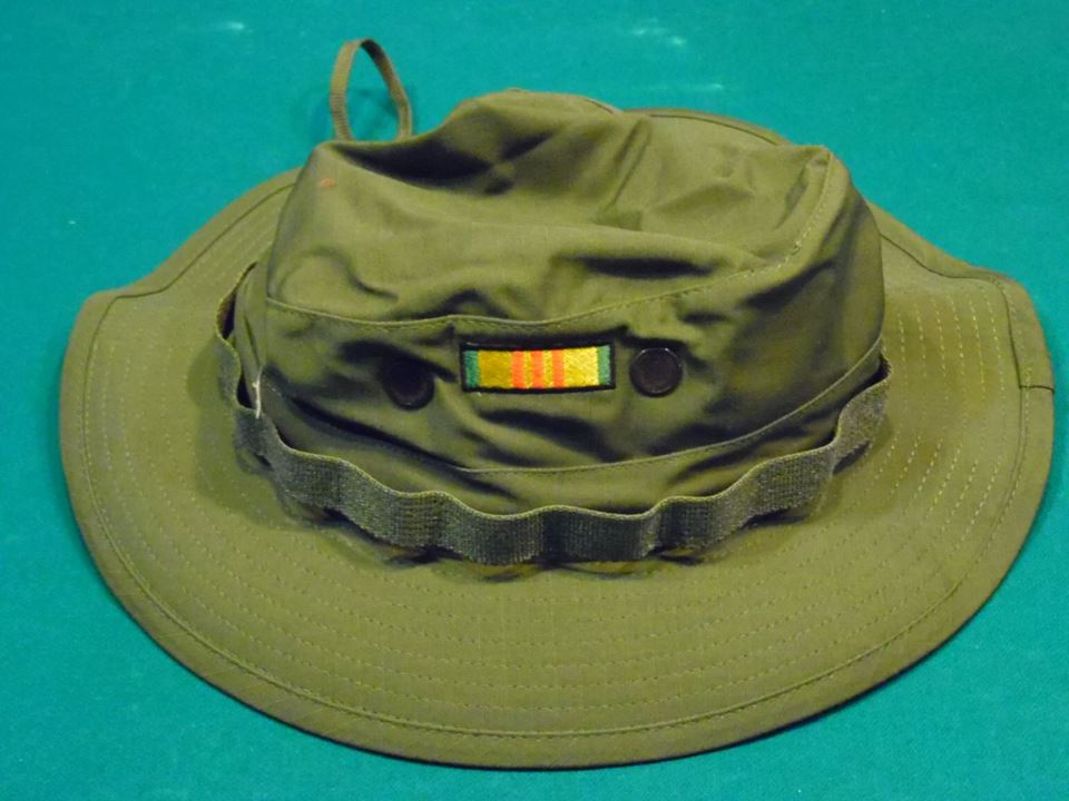 Hat1